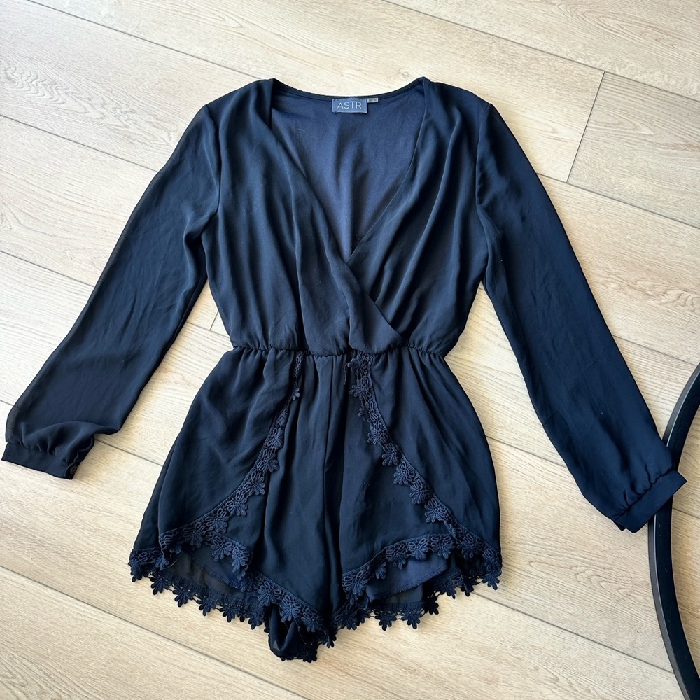 ASTR black romper size S